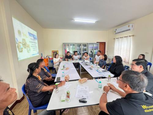 สพอ.วัดโบสถ์ ร่วมประชุมติดตามและสรุปผลการขับเคลื่อนการดำเนินงานวิทยากรกระบวนการกองทุนแม่ของแผ่นดิน (ครู ค) ประจำปีงบประมาณ พ.ศ. 2569